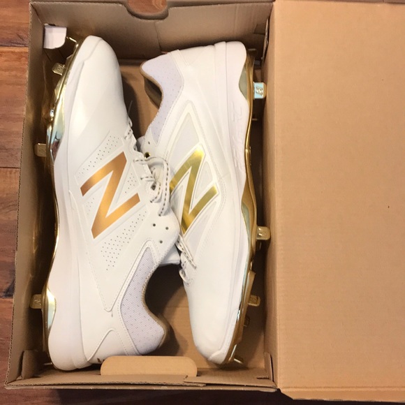 New Balance Other - Gold and White New Balance Baseball